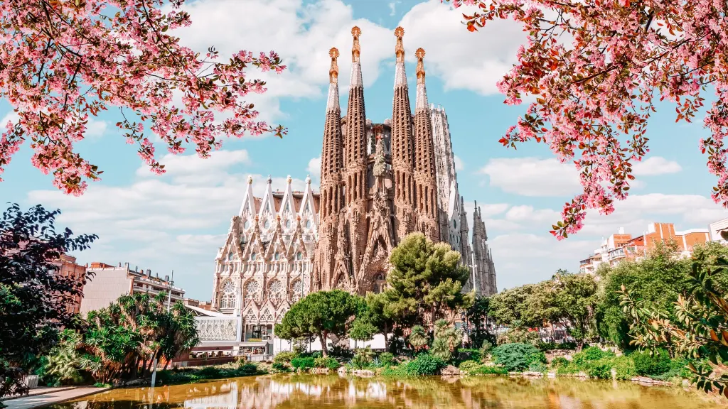 Exploring the Natural Wonders of Barcelona